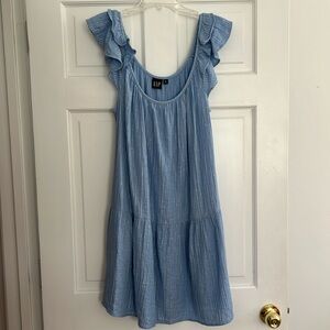 GAP ruffle sleeve dress